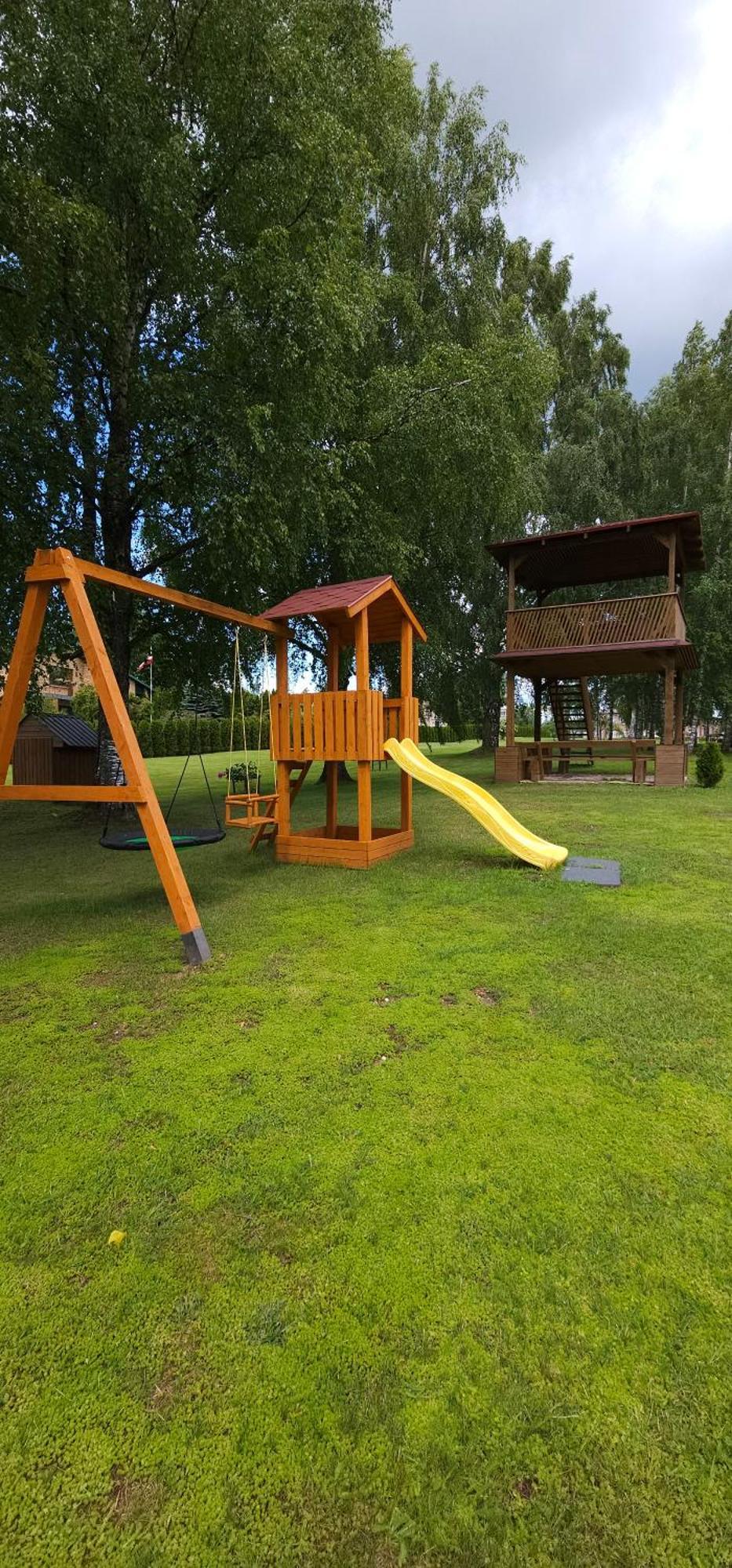 Brivdienu Maja-Lauvas Licis Rūjiena Zewnętrze zdjęcie